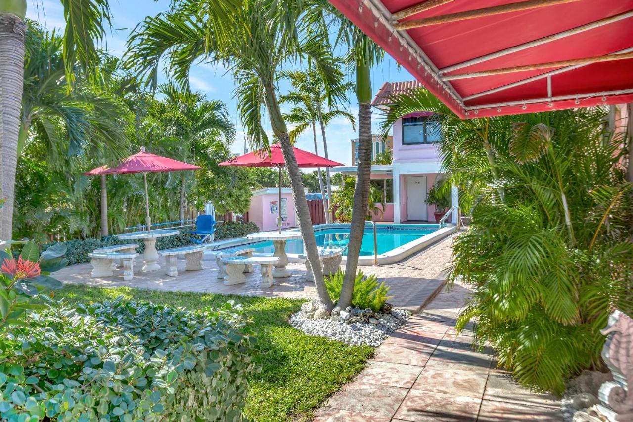 Seahorse Guesthouse ポンパノビーチ エクステリア 写真