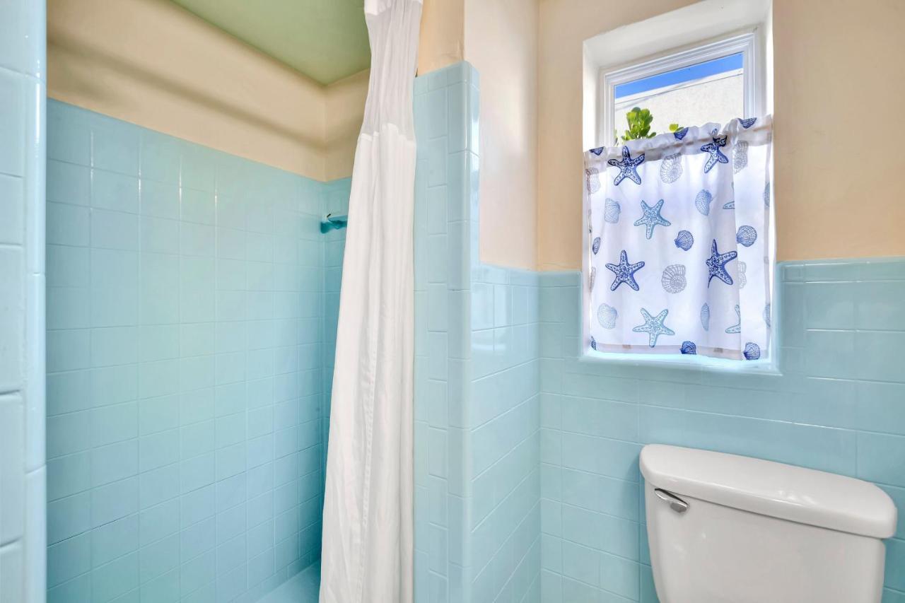 Seahorse Guesthouse ポンパノビーチ エクステリア 写真