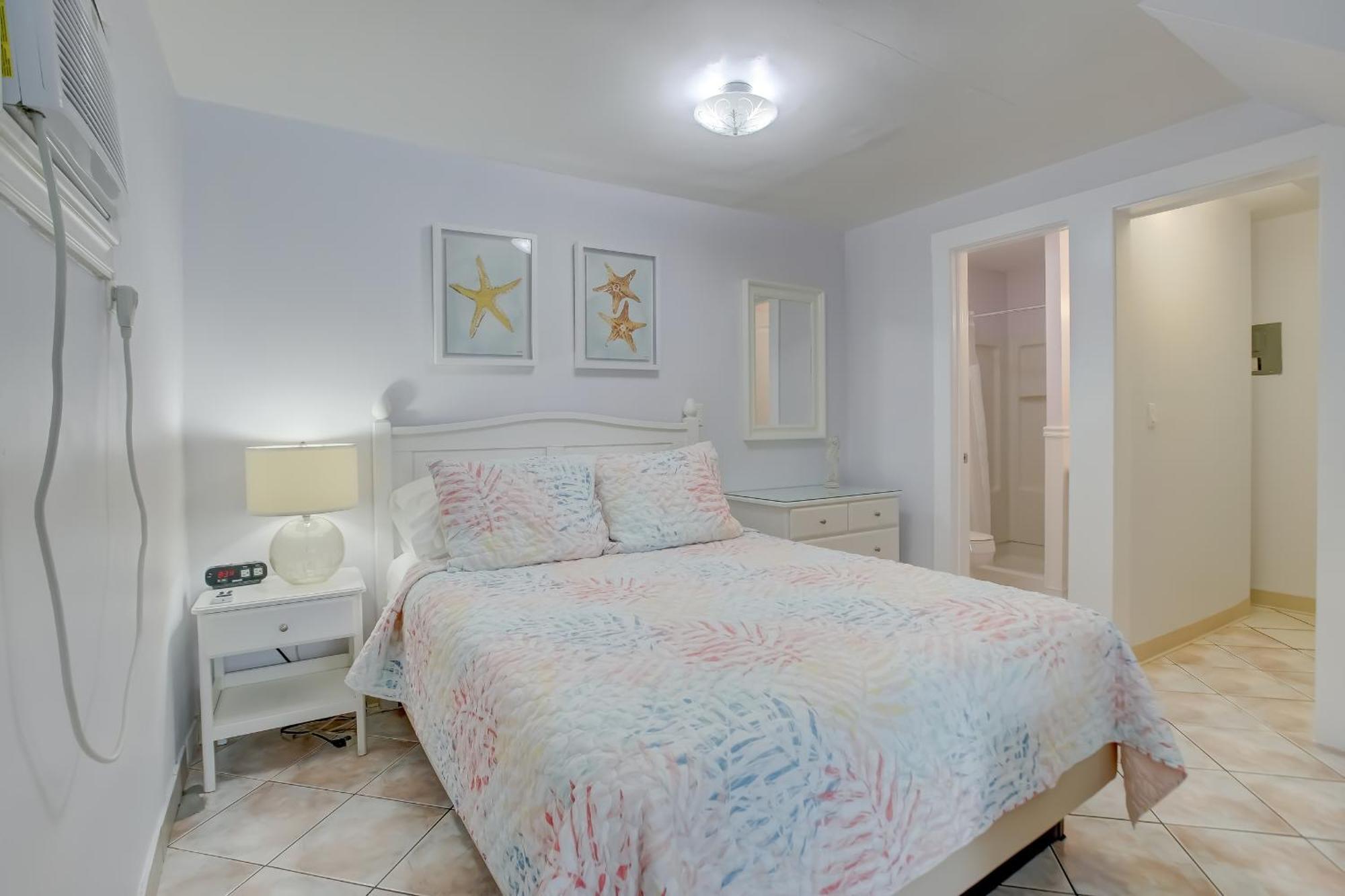 Seahorse Guesthouse ポンパノビーチ エクステリア 写真