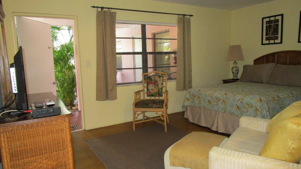 Seahorse Guesthouse ポンパノビーチ エクステリア 写真